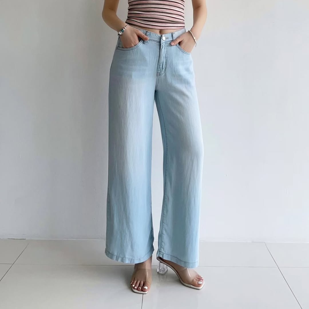 26YR1115 Denim Pants