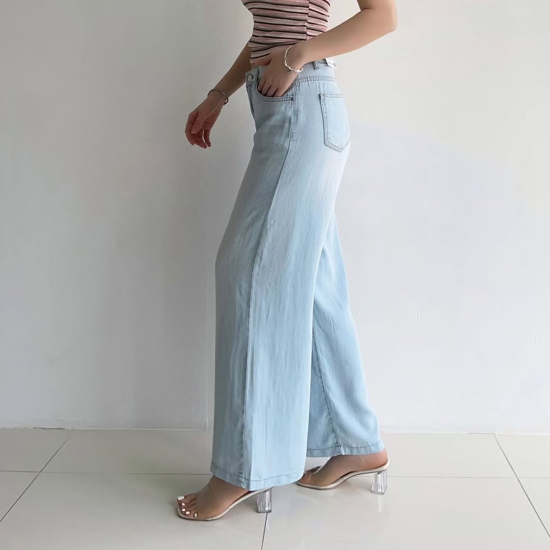 26YR1115 Denim Pants