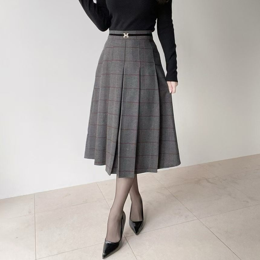 25YR2816 Check Skirt