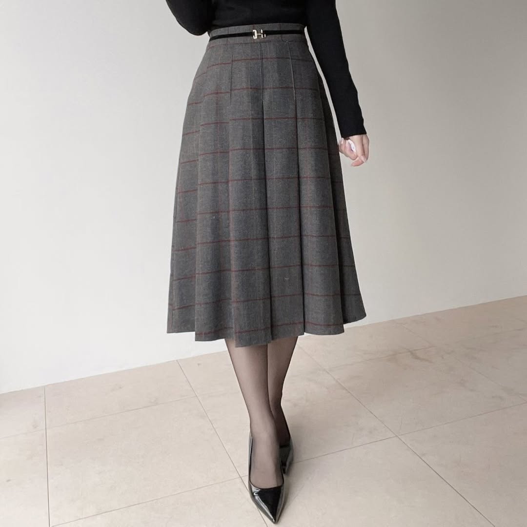 25YR2816 Check Skirt