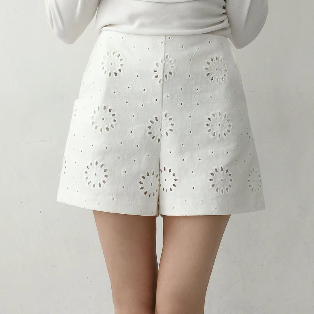 26YR0506 Short Pants